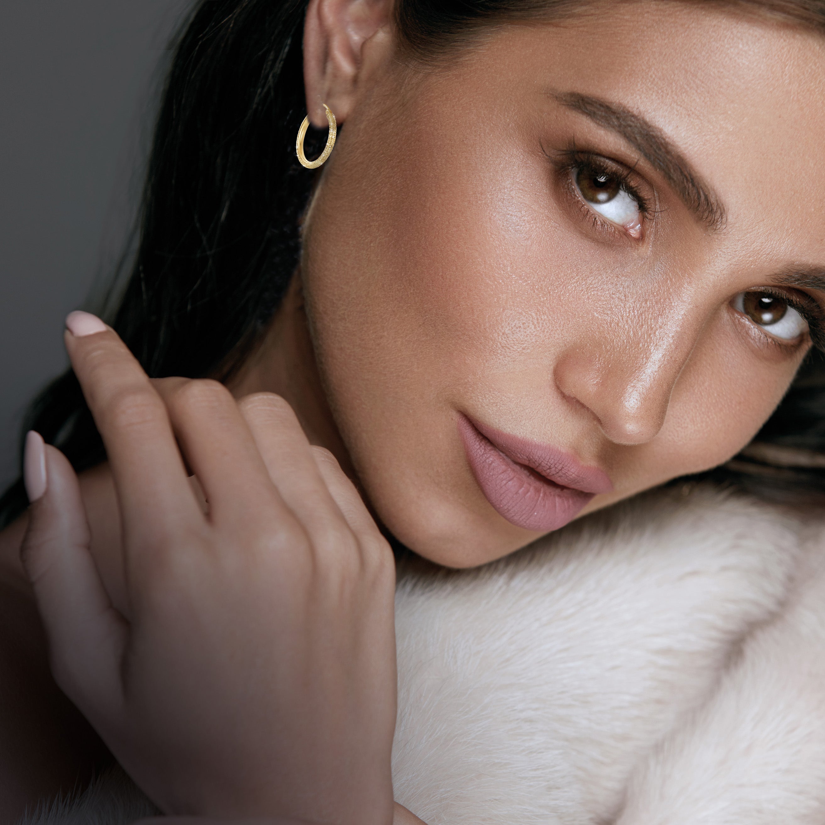 Gilded Glamour - Sparkling hoop earrings
