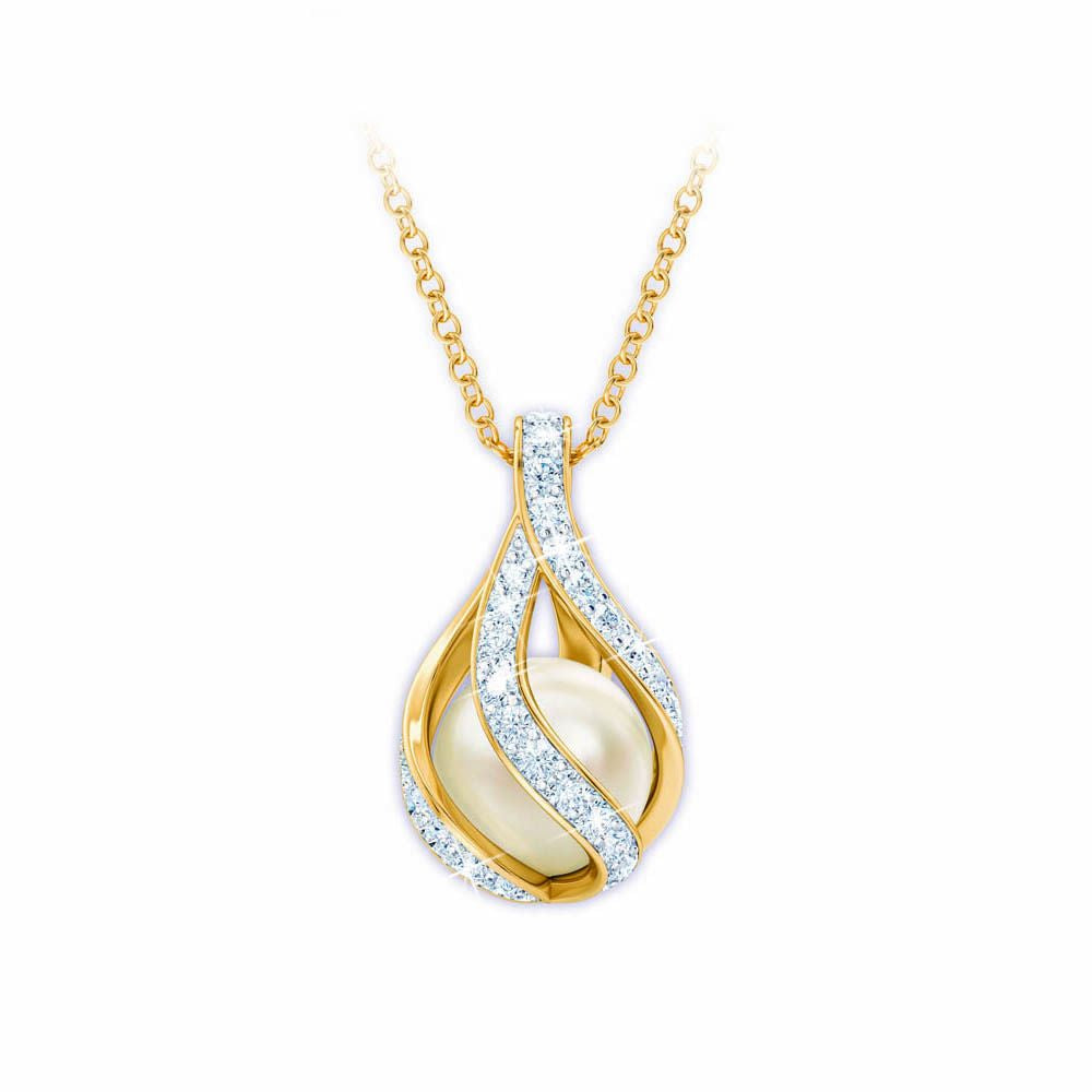 Love's Embrace Pearl & Diamond Necklace