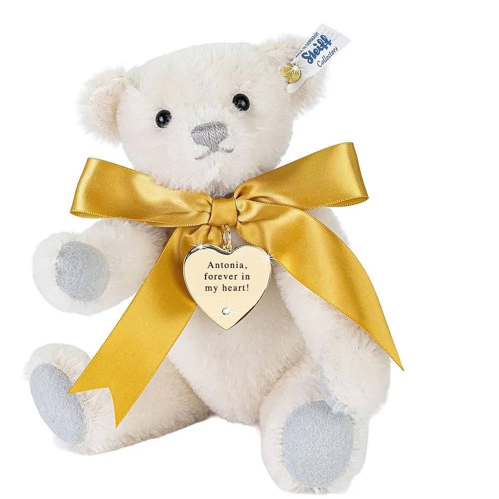 Steiff The Heart Bear - a gift full of love and memories!